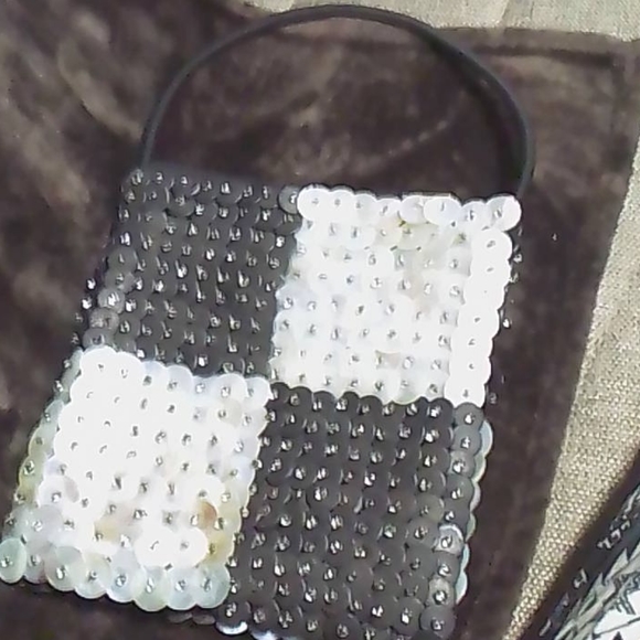 Rare Mother of Pearl Handbag! - Picture 10 of 11